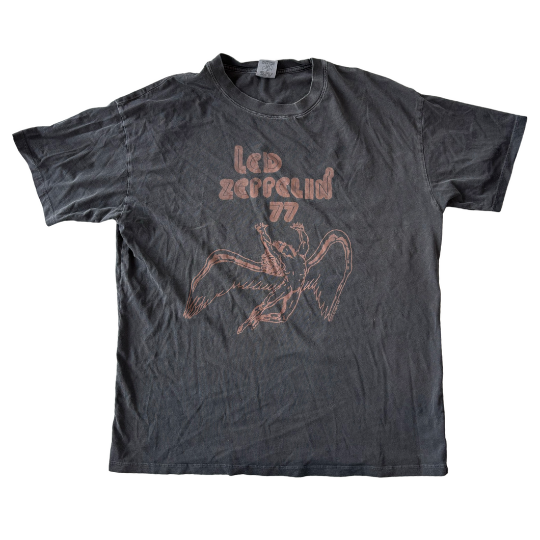 american eagle T-shirt Size Extra Small