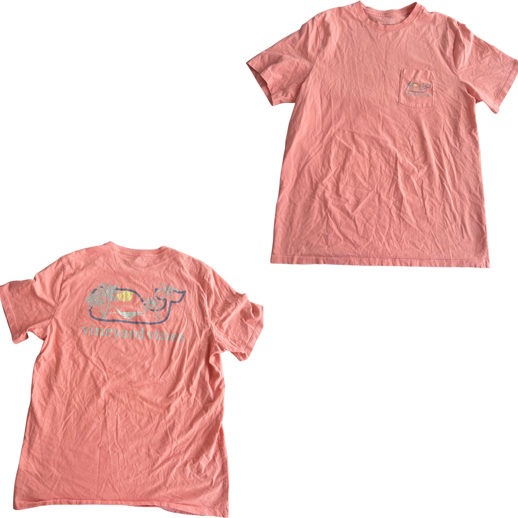 vineyard vines T-shirt Size Large