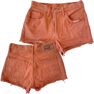 levi Shorts Size 3/4