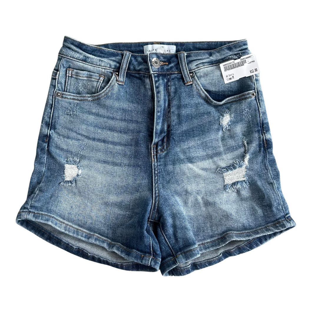 risen jeans Shorts Size Medium