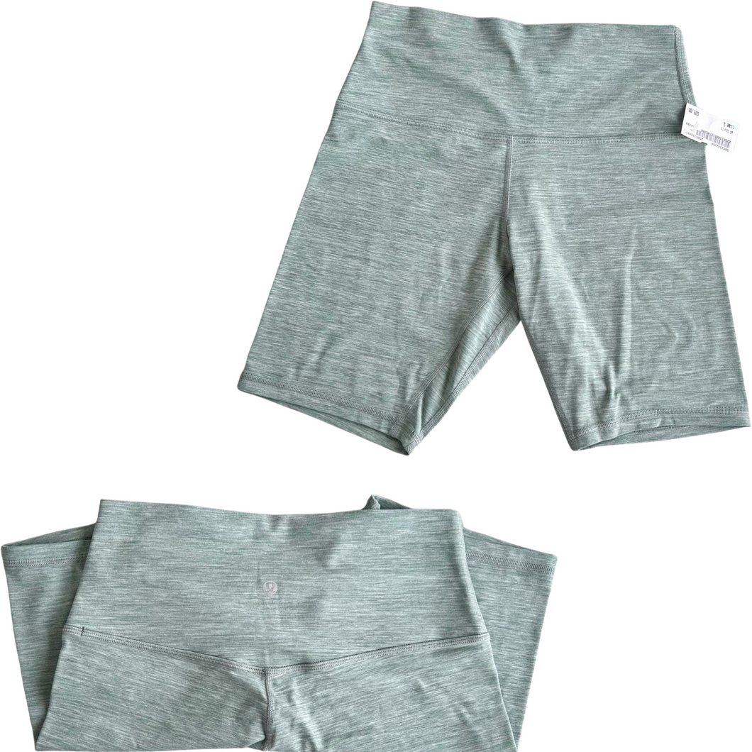 lululemon Athletic Shorts Size Large
