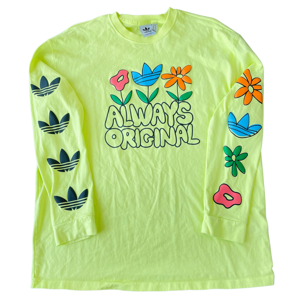 adidas Long Sleeve T-Shirt Size Medium