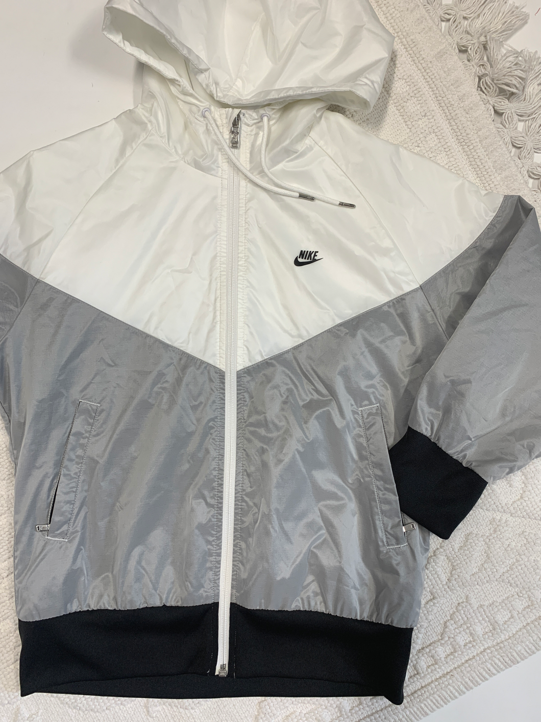 Outerwear Nike Size Medium