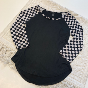 Rue 21 Long Sleeve T-Shirt Size Small