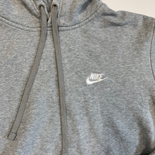 Load image into Gallery viewer, Nike Sweatshirt Size Large
