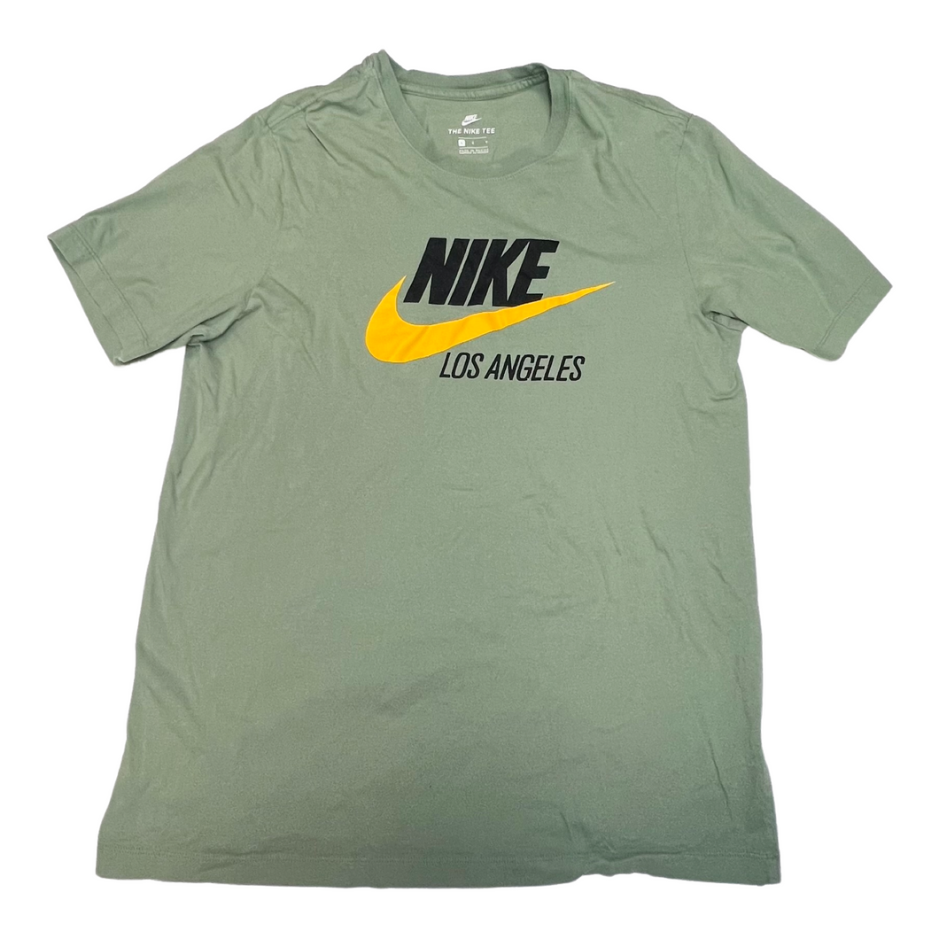 Nike T-shirt Size Large